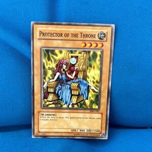 Yugioh Card Protector Of The Throne Earth Type Monster 1996 NWOTS